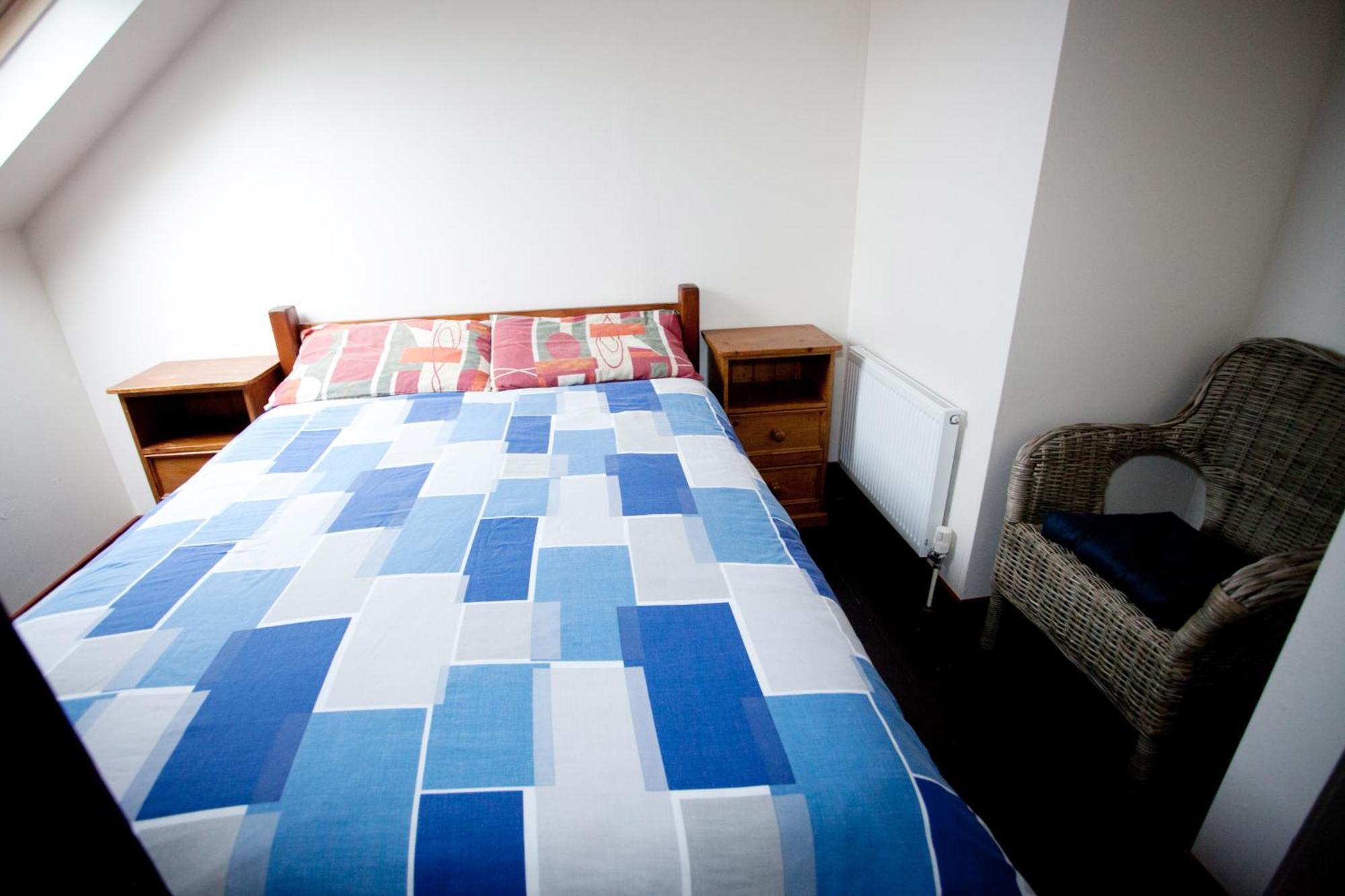 Aille River Tourist Hostel And Camping Doolin Room photo