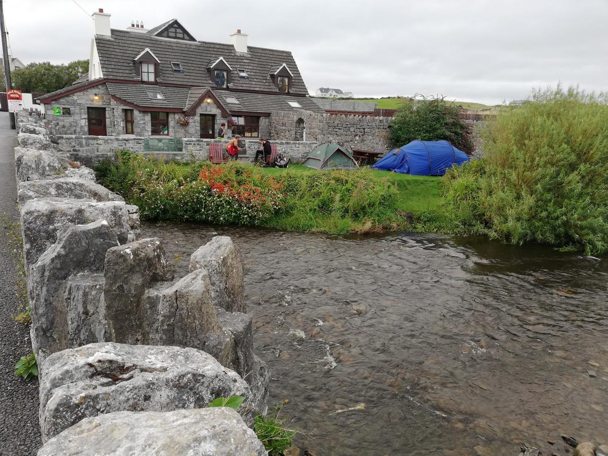 Aille River Tourist Hostel And Camping Doolin Exterior photo