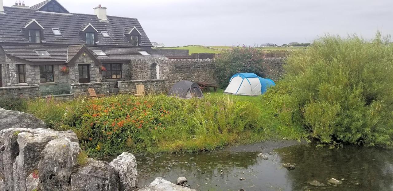 Aille River Tourist Hostel And Camping Doolin Exterior photo